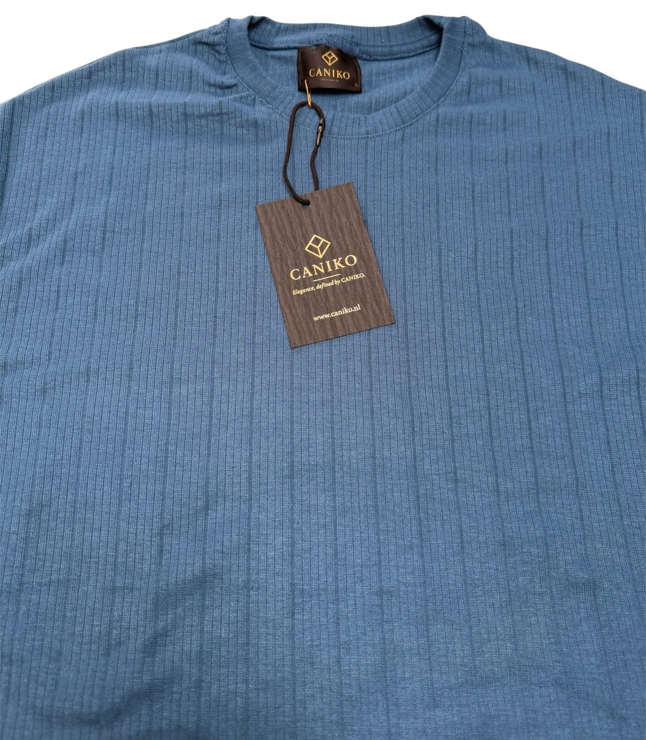 Light Ribbed Essential T-shirt