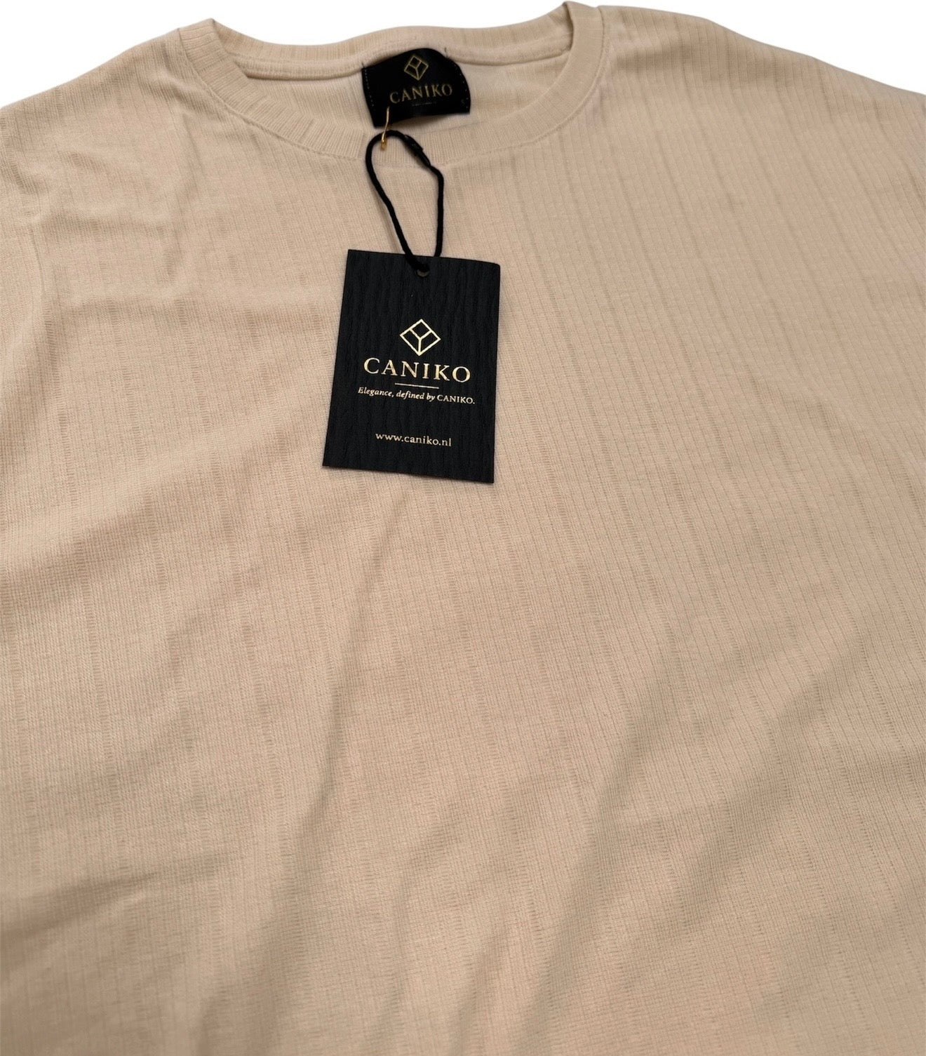 Light Ribbed Essential T-shirt